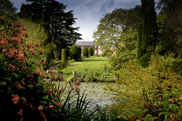 Altamont Gardens in June..........